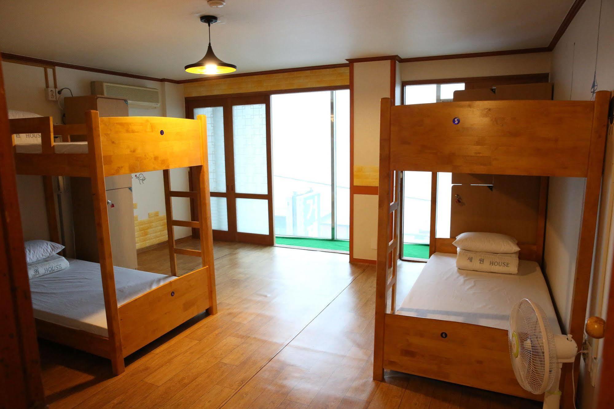 Yes Guesthouse Puszan Kültér fotó
