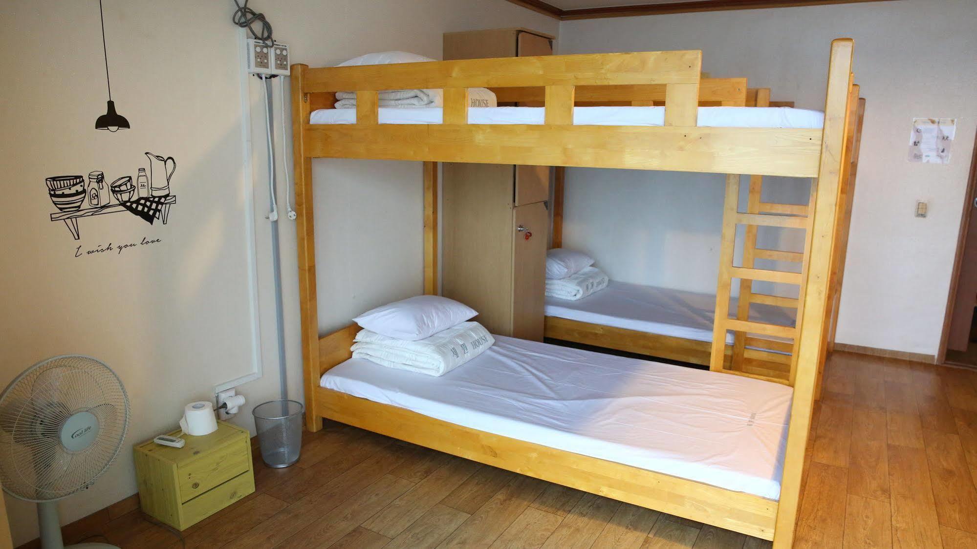 Yes Guesthouse Puszan Kültér fotó
